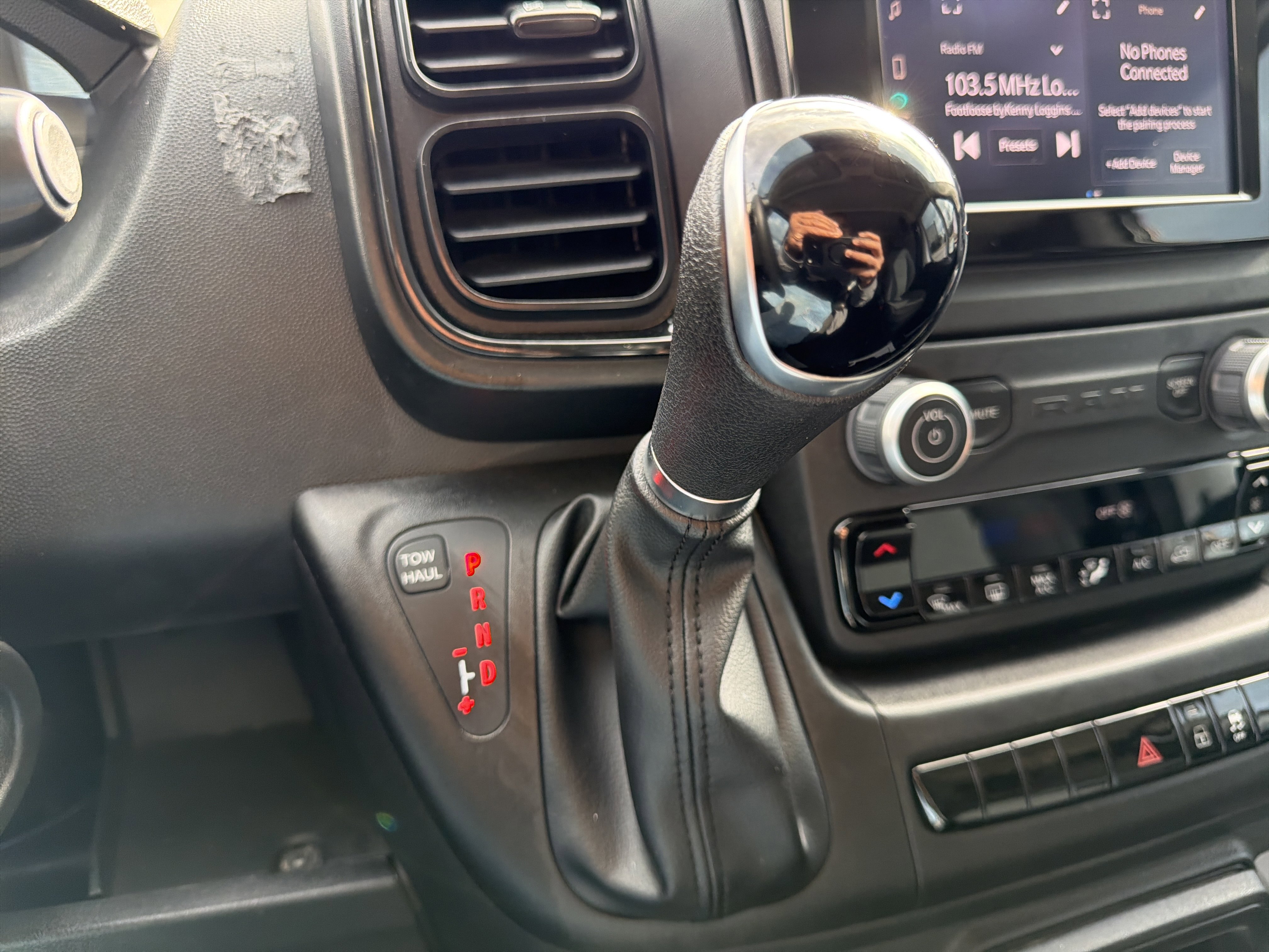 Used 2023 RAM ProMaster 1500 w/ Driver Convenience Group image 21