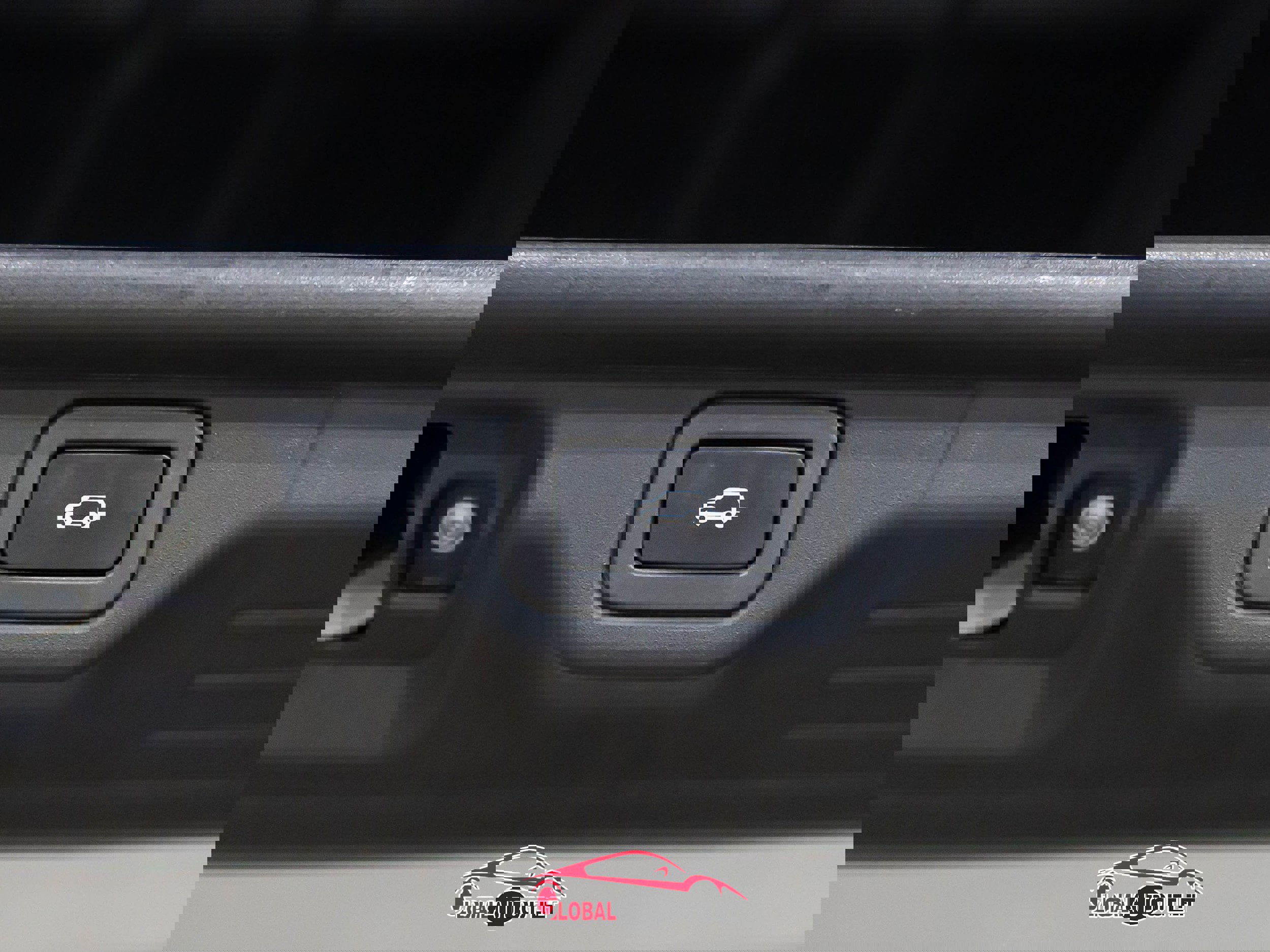 Used 2018 Land Rover Range Rover Long Wheelbase Supercharged image 53