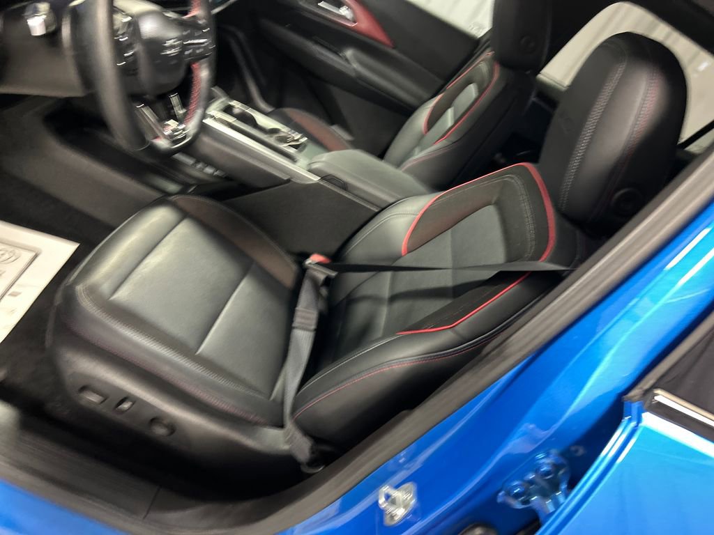 Used 2025 Chevrolet Equinox EV RS image 11