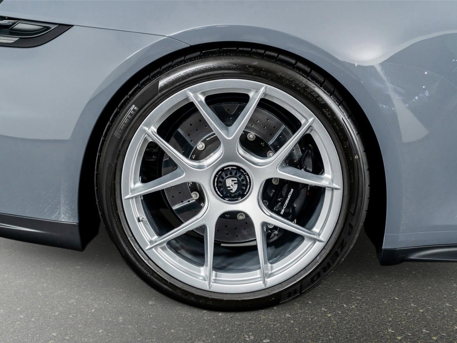 Used 2026 Porsche 911 GT3 w/ Lightweight Package In Black image 9