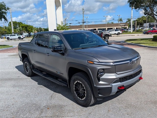 New 2026 Chevrolet Silverado EV Trail Boss w/ Premium Package image 2