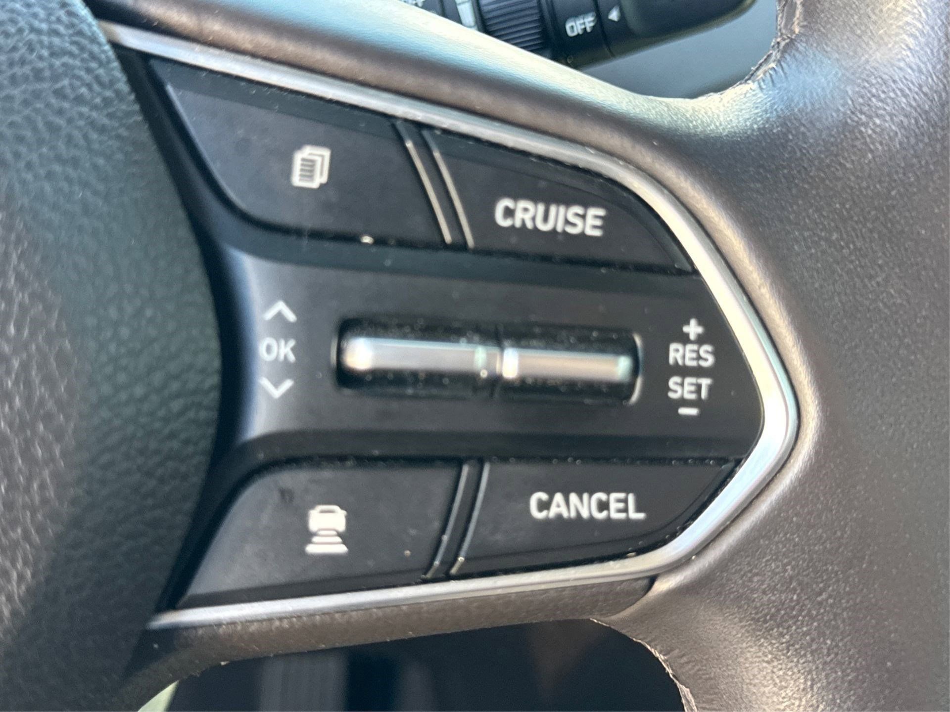 Used 2019 Hyundai Santa Fe AWD image 33