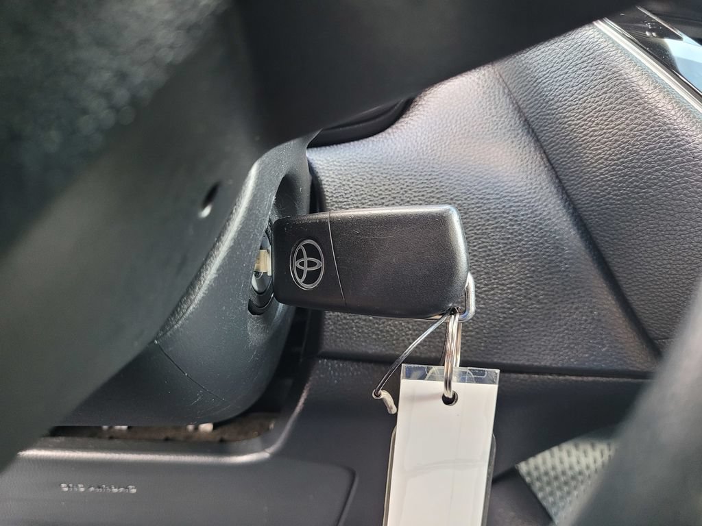Used 2024 Toyota Corolla LE FWD image 18