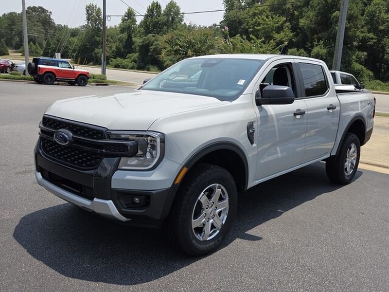New 2026 Ford Ranger XLT w/ Trailer Tow Package AWD/4WD image 3
