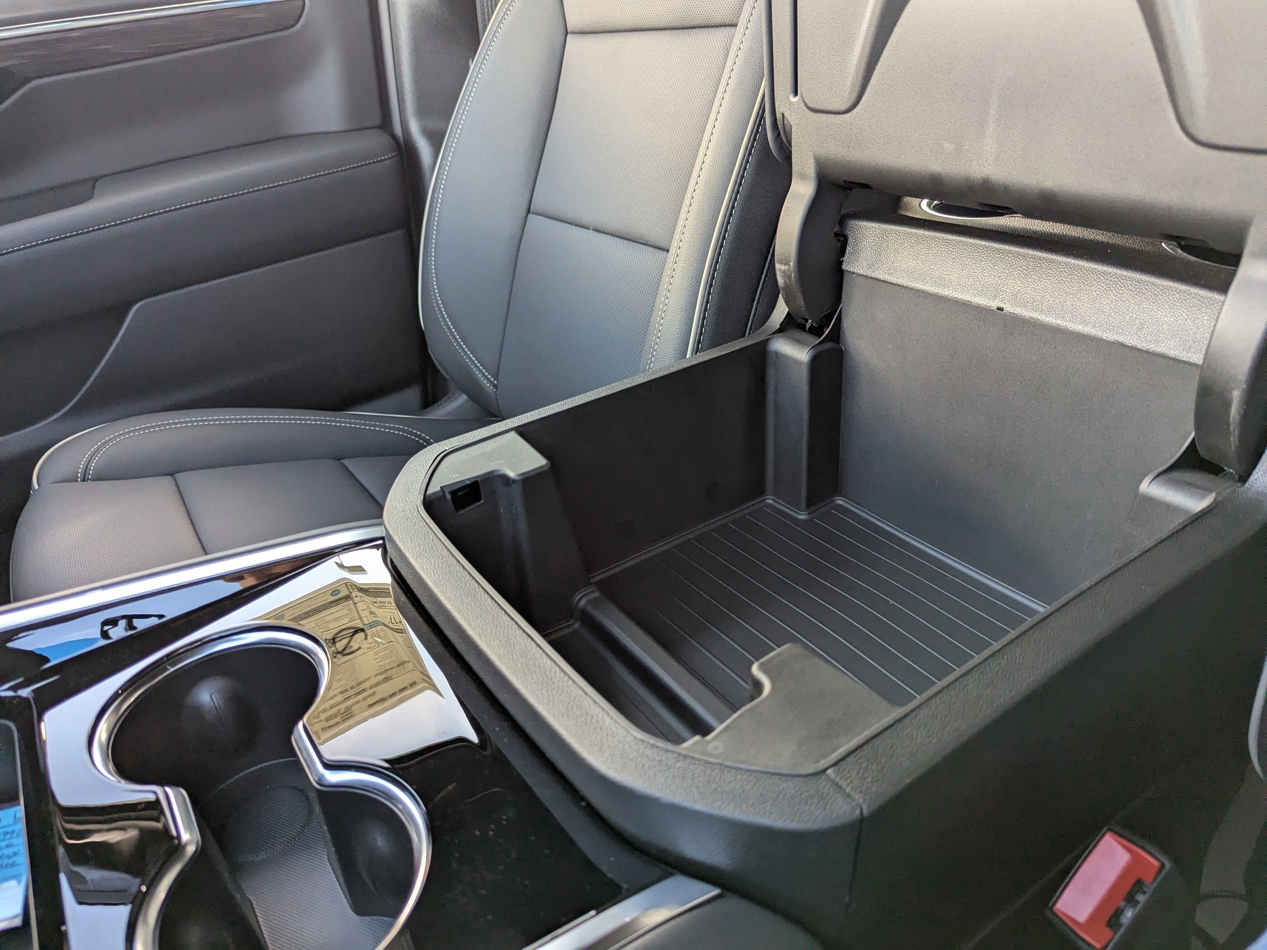 New 2026 Chevrolet Tahoe Premier w/ Sun And Tow Package AWD/4WD image 27