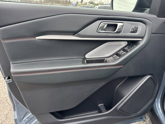 New 2026 Ford Explorer ST w/ Sun And Sound Package image 17