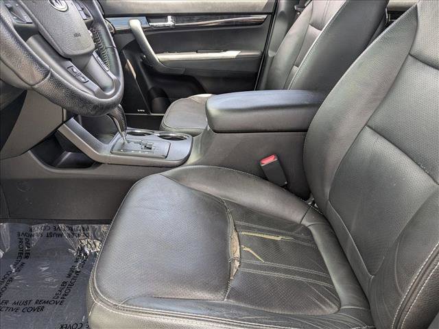 Used 2013 Kia Sorento EX w/ EX V6 Premium Pkg AWD/4WD image 13