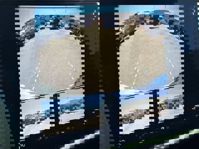 Used 2023 Tesla Model X Plaid image 23