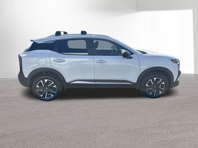 New 2026 Nissan Kicks SV w/ SV Premium Package image 32