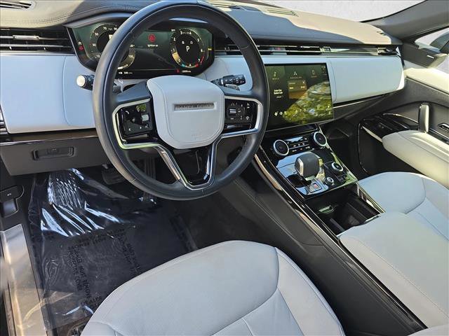 Used 2023 Land Rover Range Rover Sport SE AWD/4WD image 16