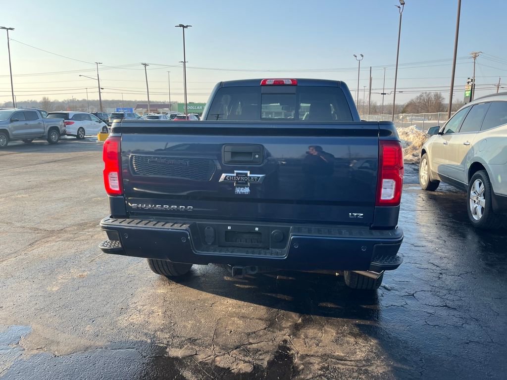 Used 2018 Chevrolet Silverado 1500 LTZ Z71 w/ Centennial Edition image 4