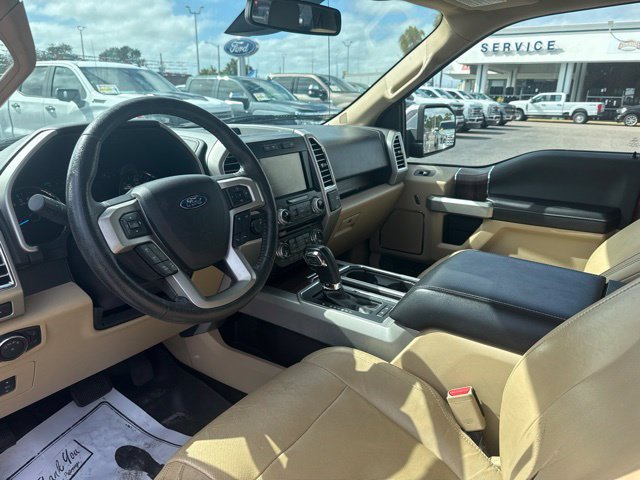 Used 2015 Ford F150 Lariat w/ Equipment Group 502A Luxury AWD/4WD image 8