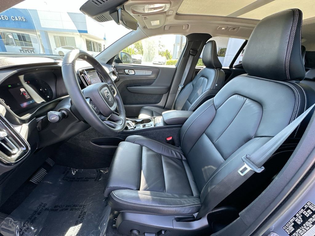 Used 2023 Volvo XC40 B5 Ultimate AWD/4WD image 20