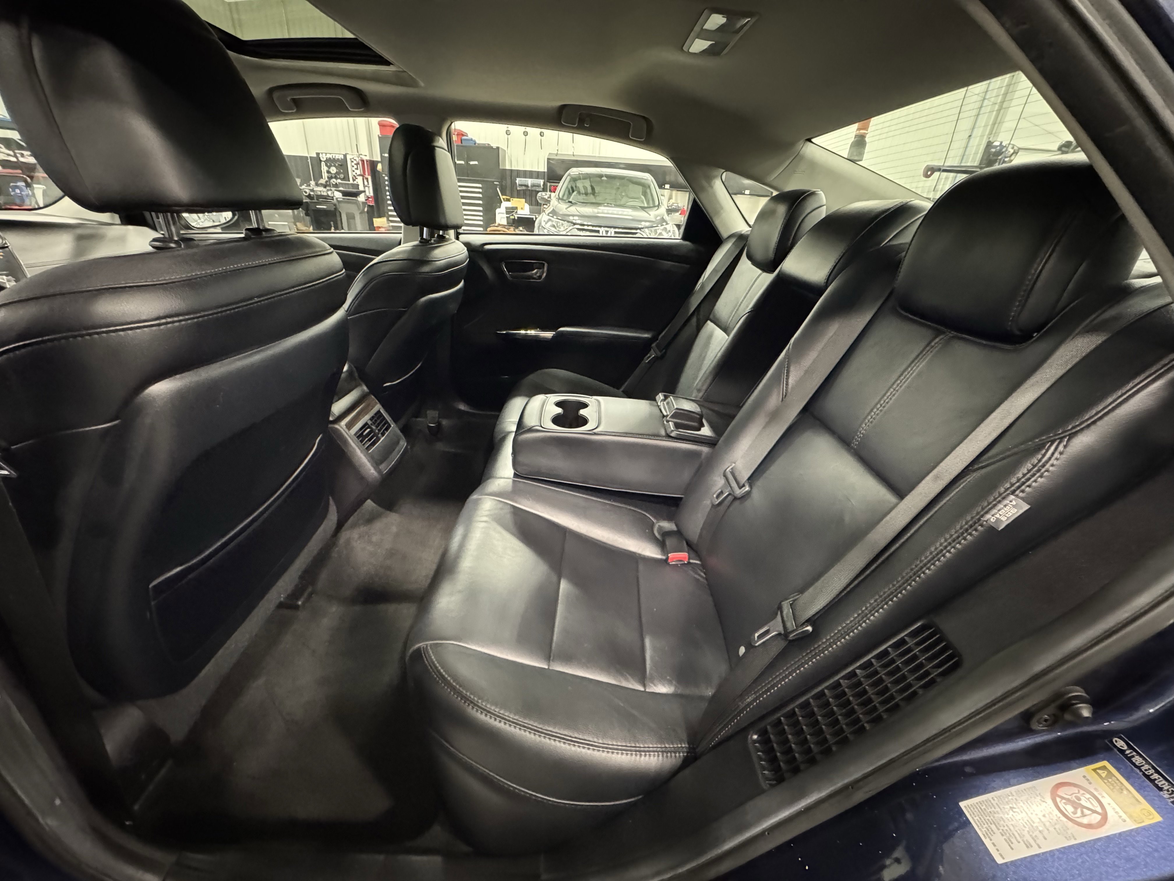 Used 2015 Toyota Avalon XLE Touring image 22