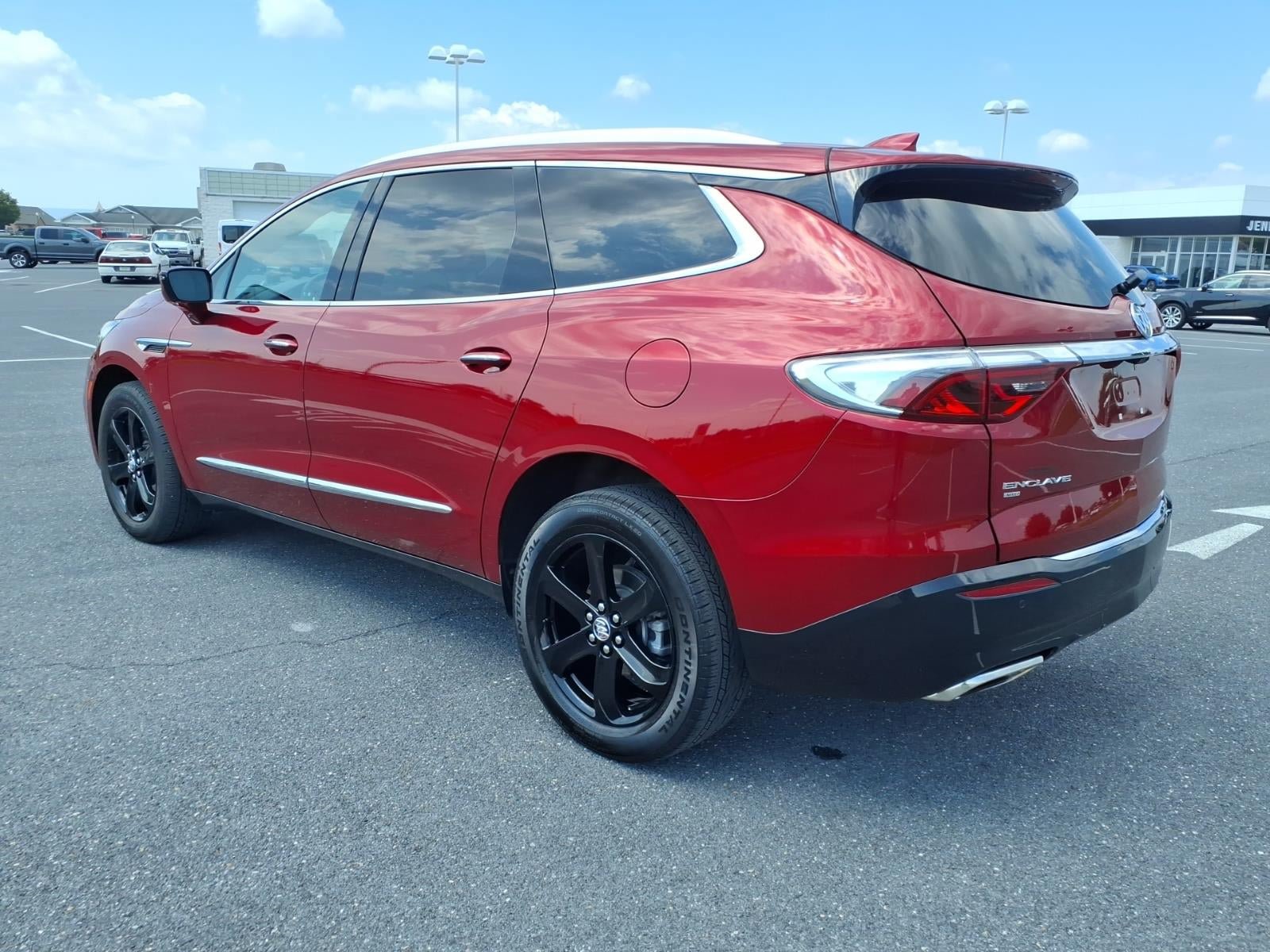 Certified 2023 Buick Enclave Essence w/ Experience Buick Package AWD/4WD image 6