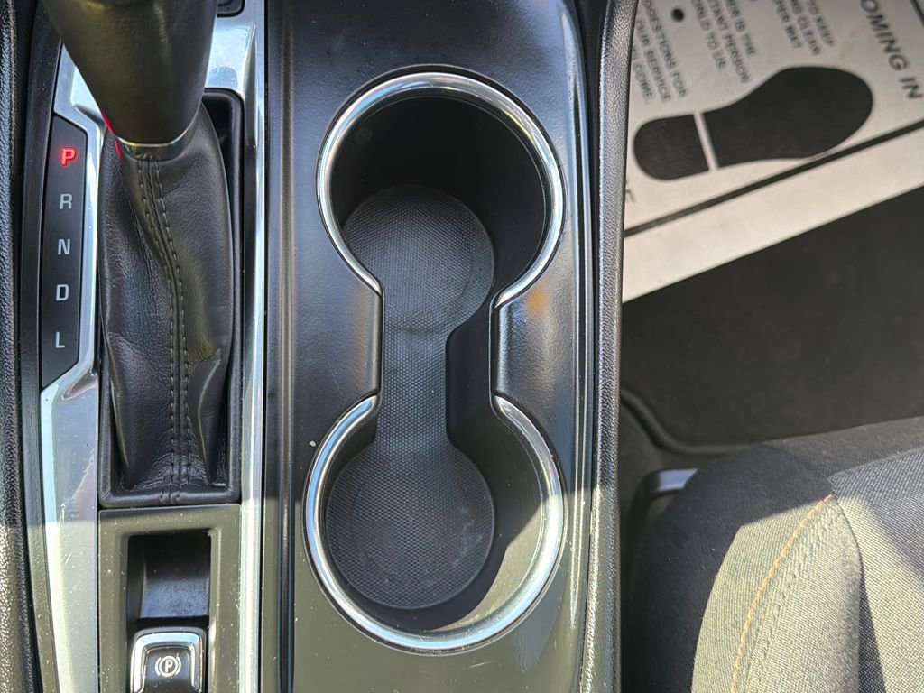 Used 2019 Chevrolet Equinox LT image 36