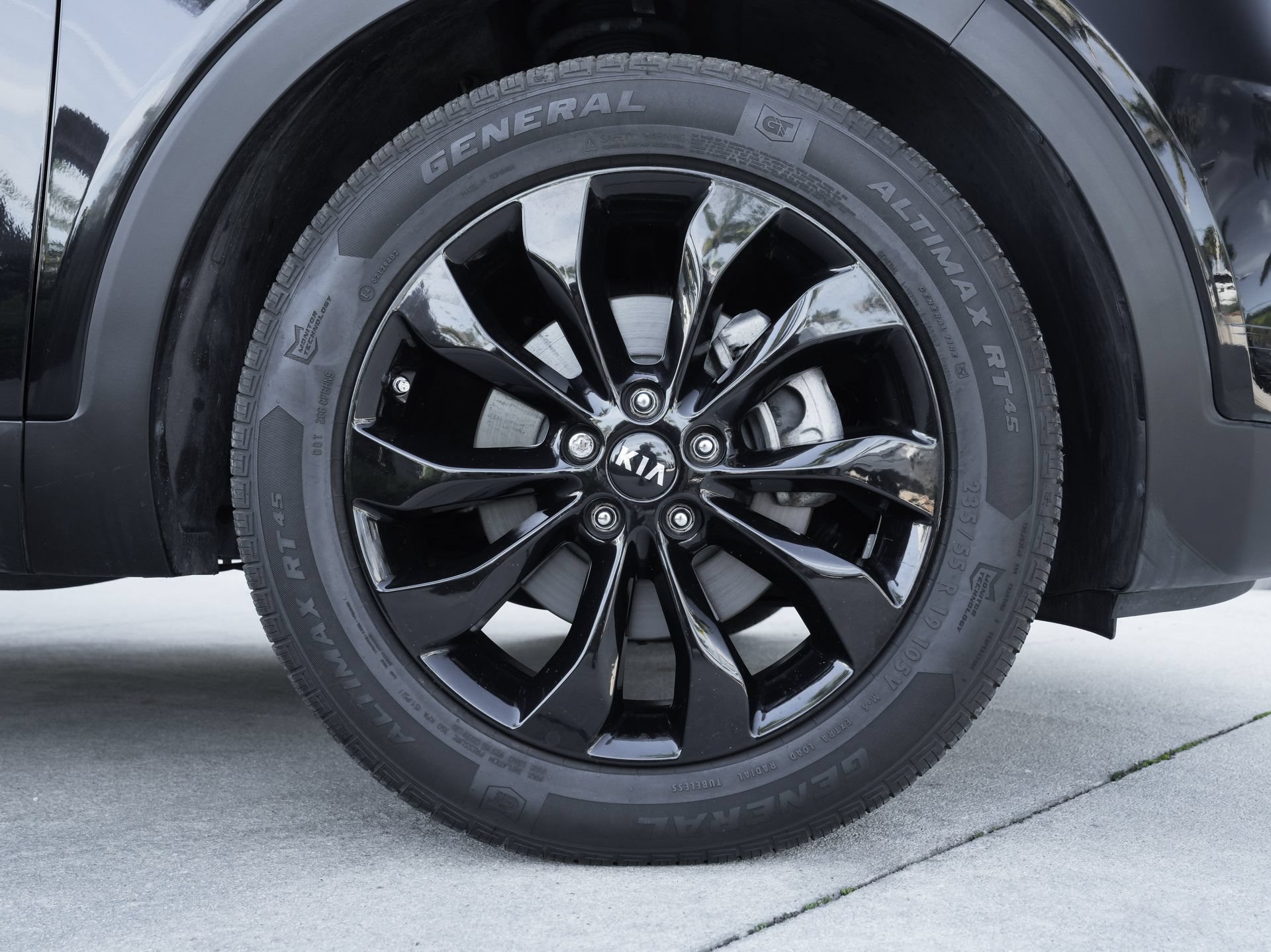 Used 2020 Kia Sorento EX FWD image 26