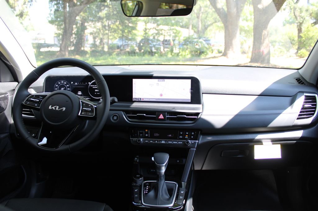 New 2026 Kia Seltos EX image 22