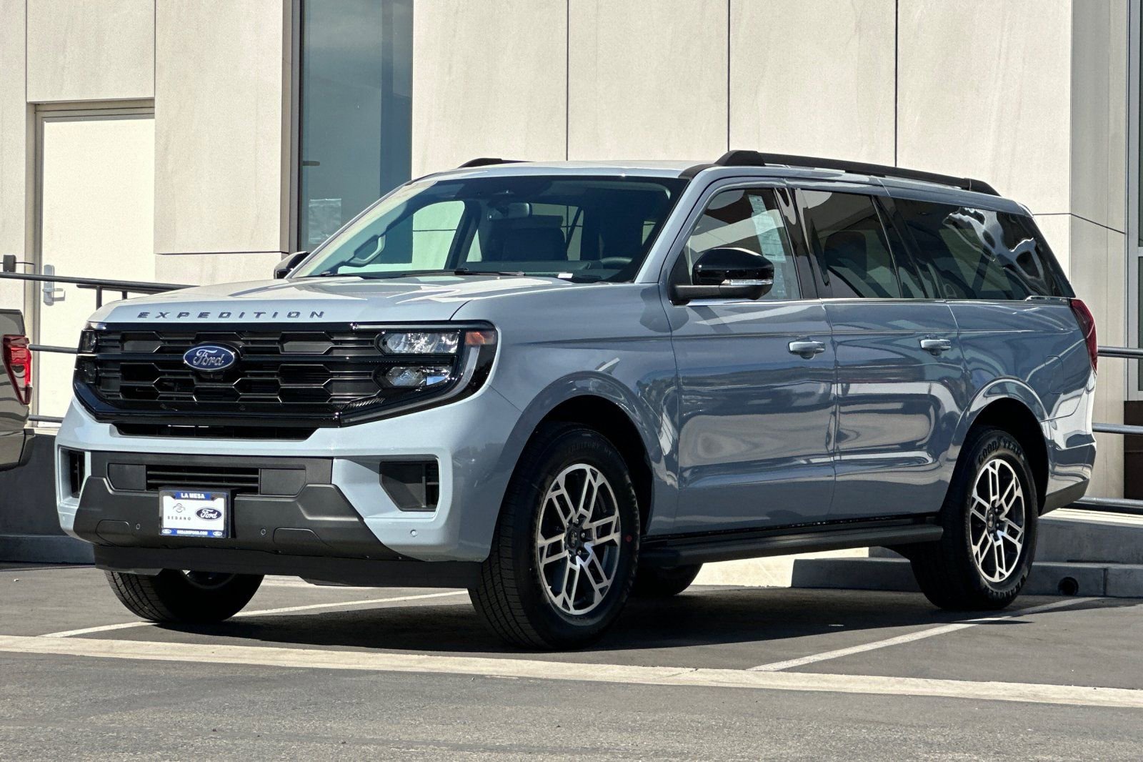 New 2026 Ford Expedition Max Active image 7