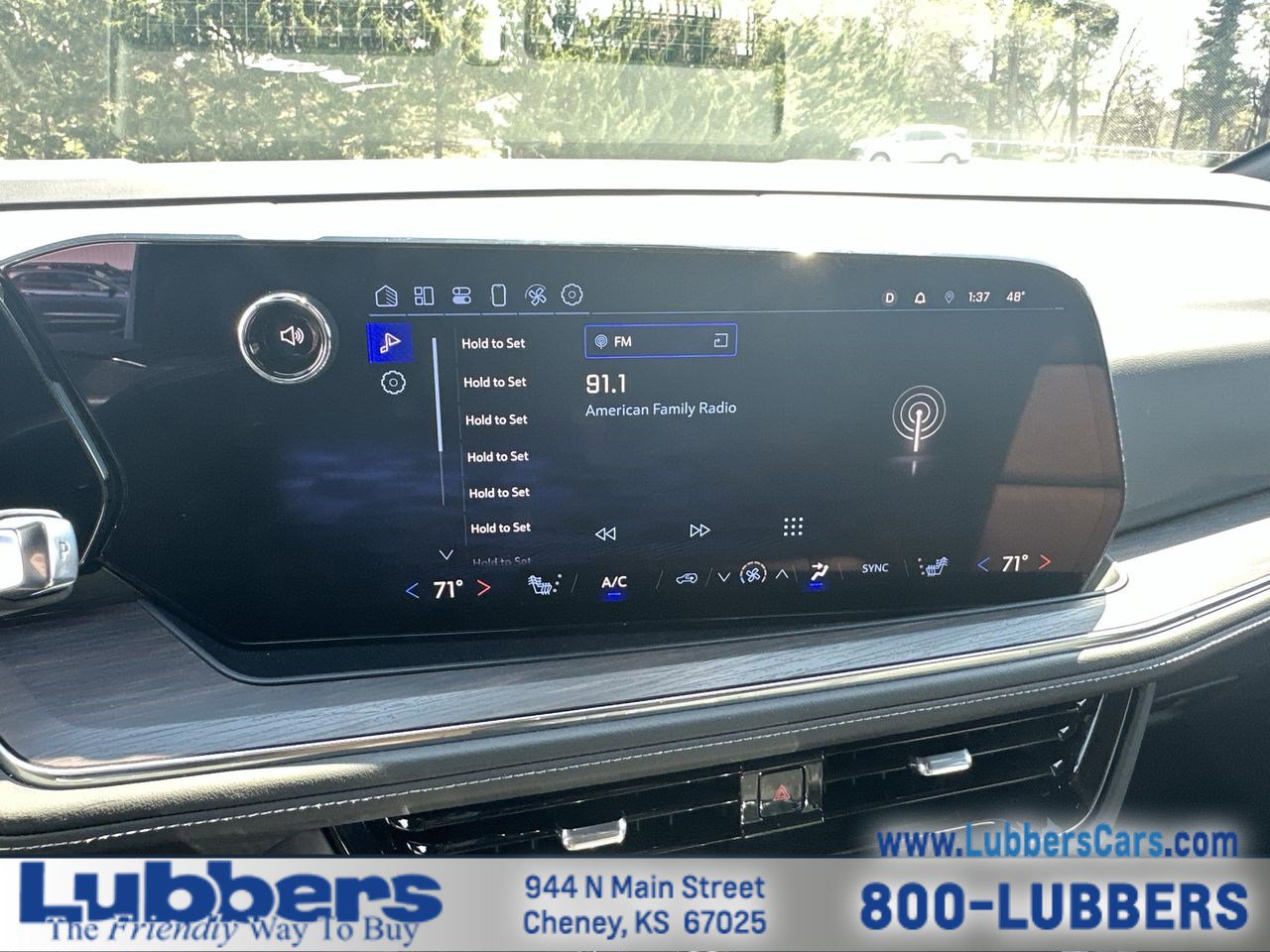 Used 2025 Chevrolet Tahoe LT image 16