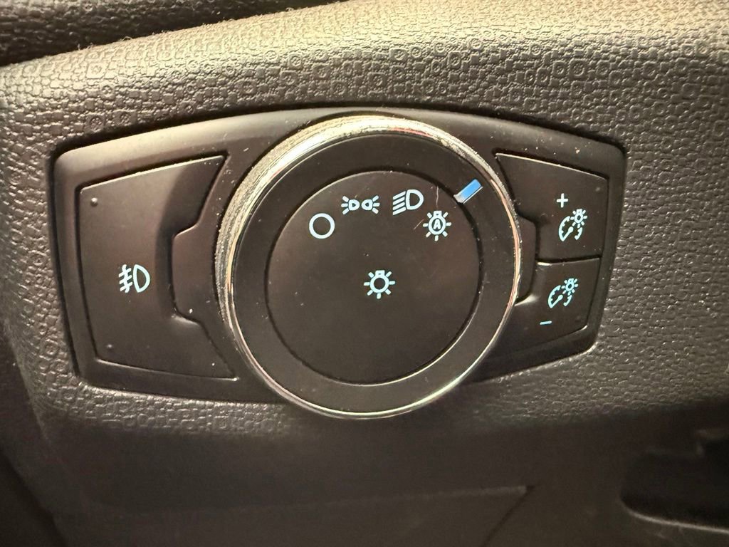 Used 2021 Ford EcoSport Titanium AWD/4WD image 16
