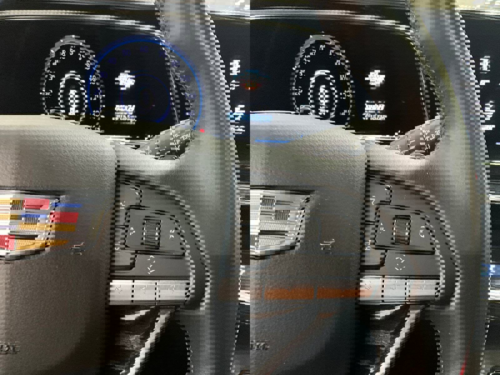 Used 2022 Cadillac Escalade ESV Sport w/ Touring Package image 15