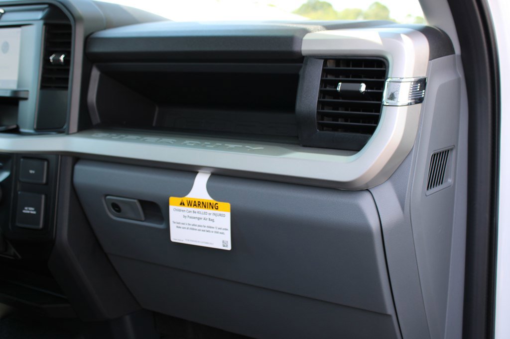 Used 2025 Ford F250 XLT image 24