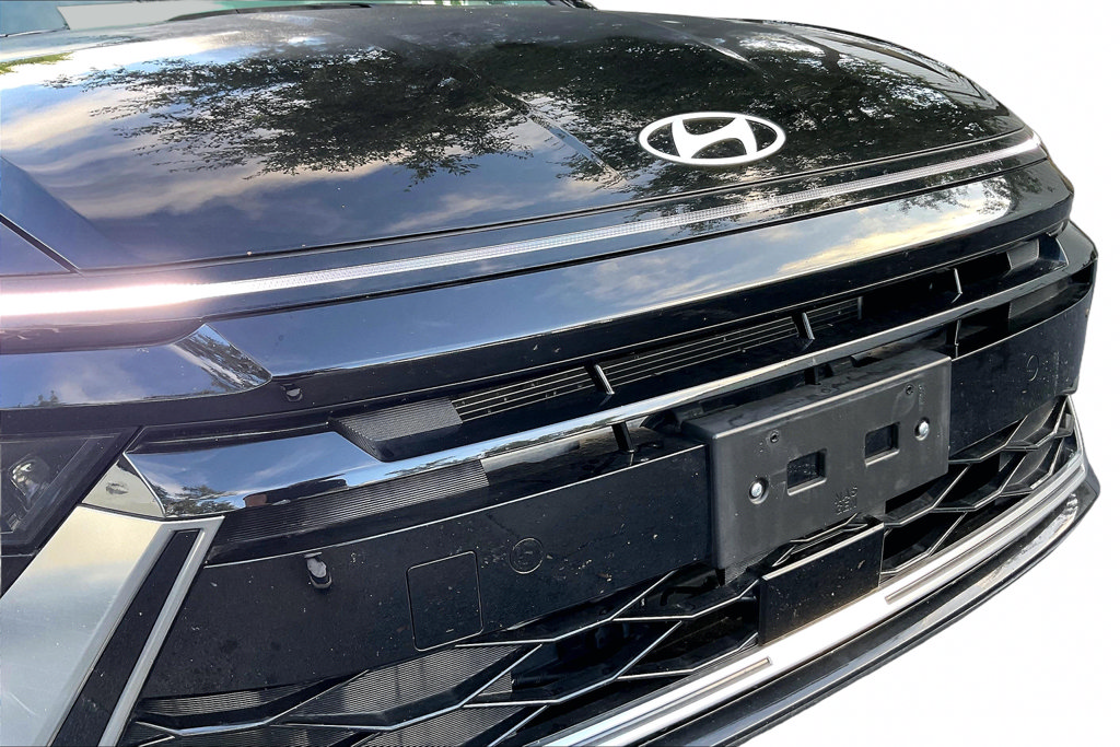 Used 2025 Hyundai Sonata SEL FWD image 25