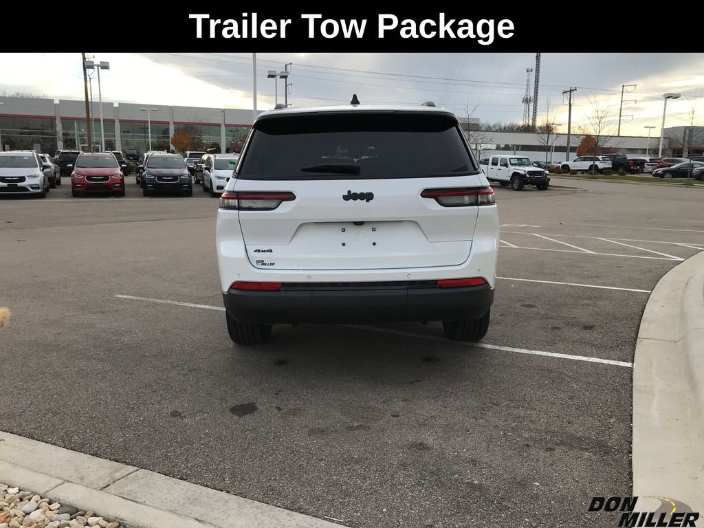 New 2025 Jeep Grand Cherokee L Altitude image 6