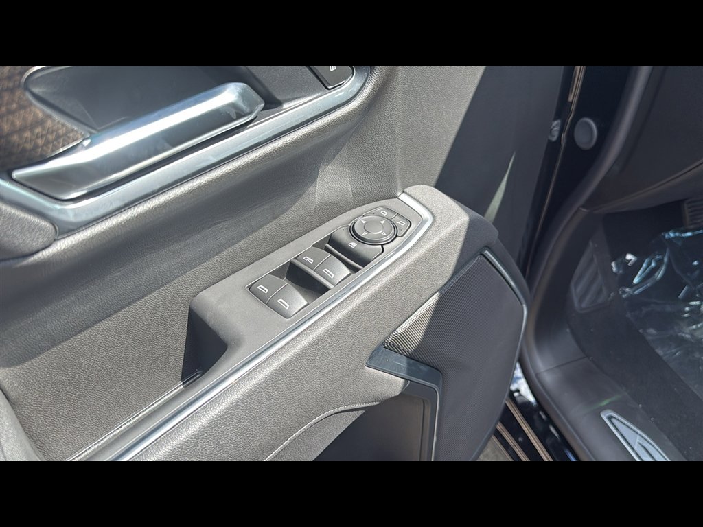 New 2026 Chevrolet Silverado 1500 LT image 8