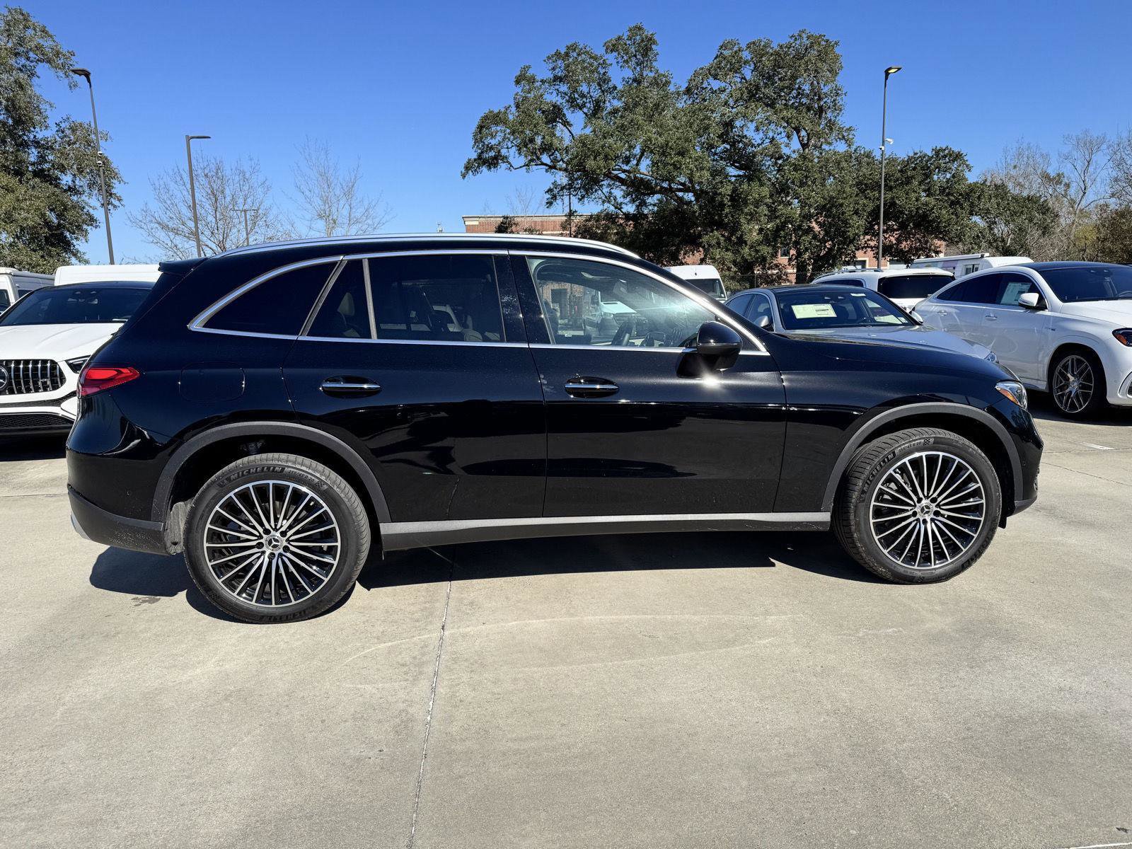 Certified 2026 Mercedes-Benz GLC 300 image 28