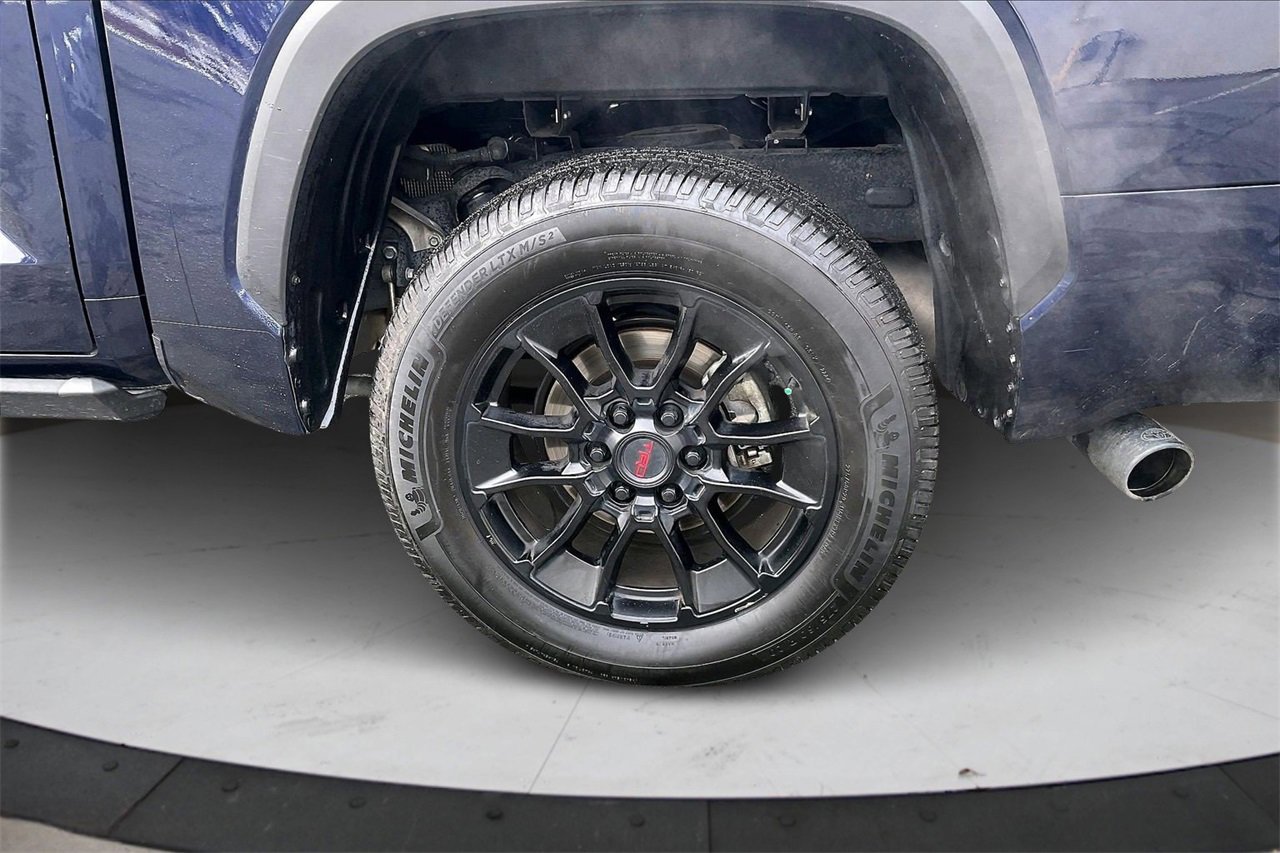 Used 2022 Toyota Tundra SR5 w/ SR5 Convenience Package image 37