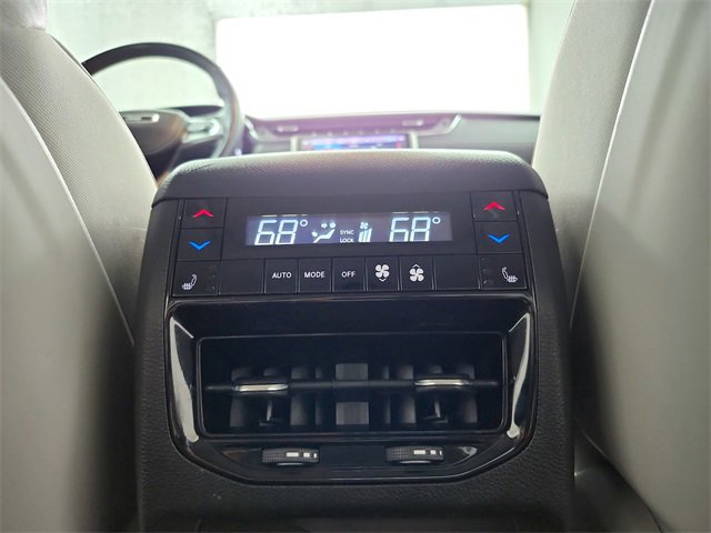 Used 2022 Jeep Grand Cherokee L Overland w/ Advanced Protech Group III image 44