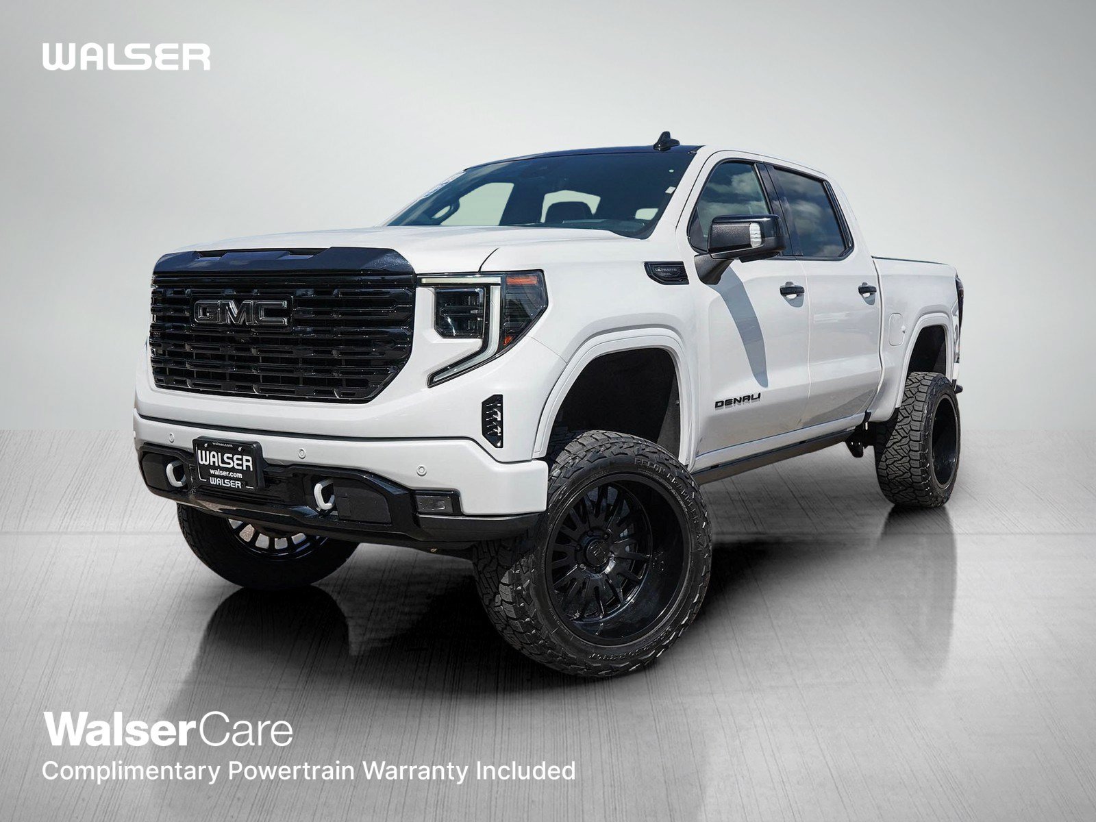 Used 2023 GMC Sierra 1500 Denali Ultimate AWD/4WD image 1
