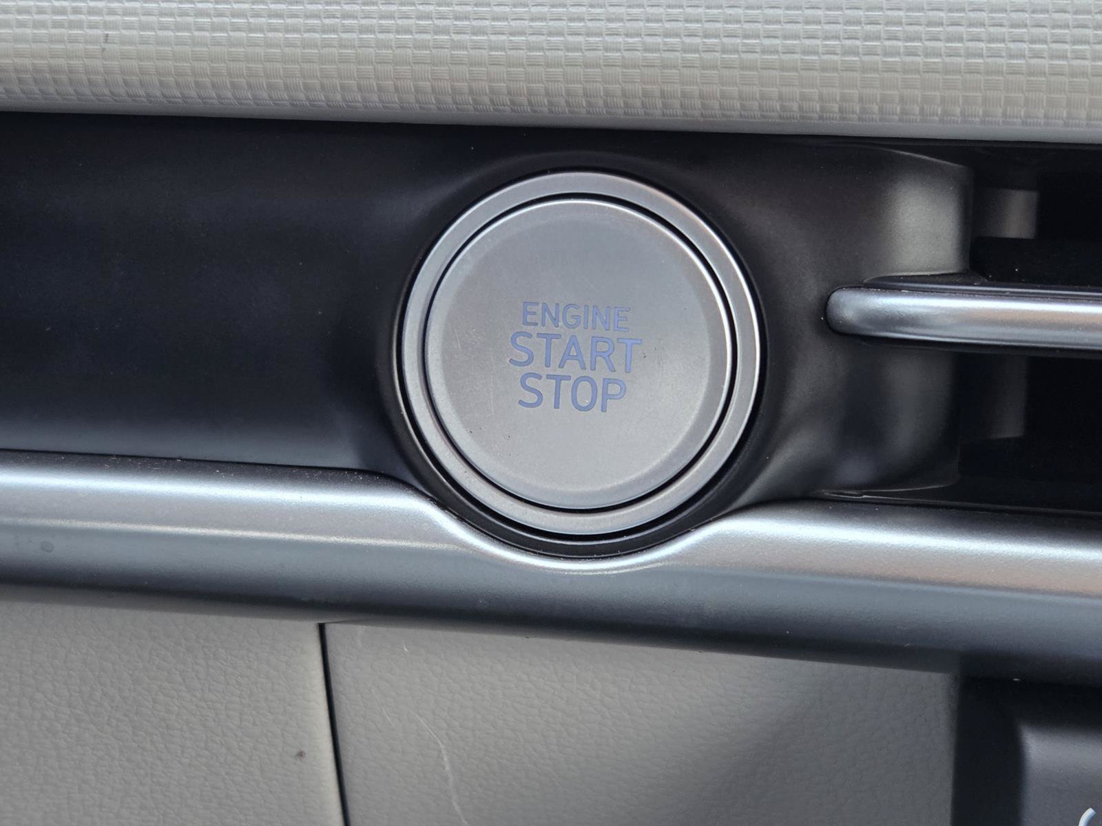 New 2026 Hyundai Tucson SE FWD image 12