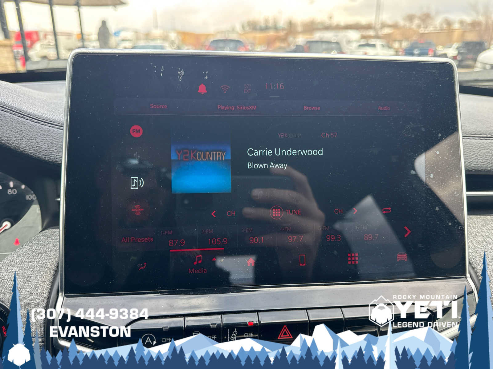 Used 2024 Jeep Compass Latitude AWD/4WD image 29