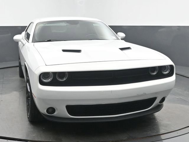 Used 2021 Dodge Challenger SXT w/ Blacktop Package image 8