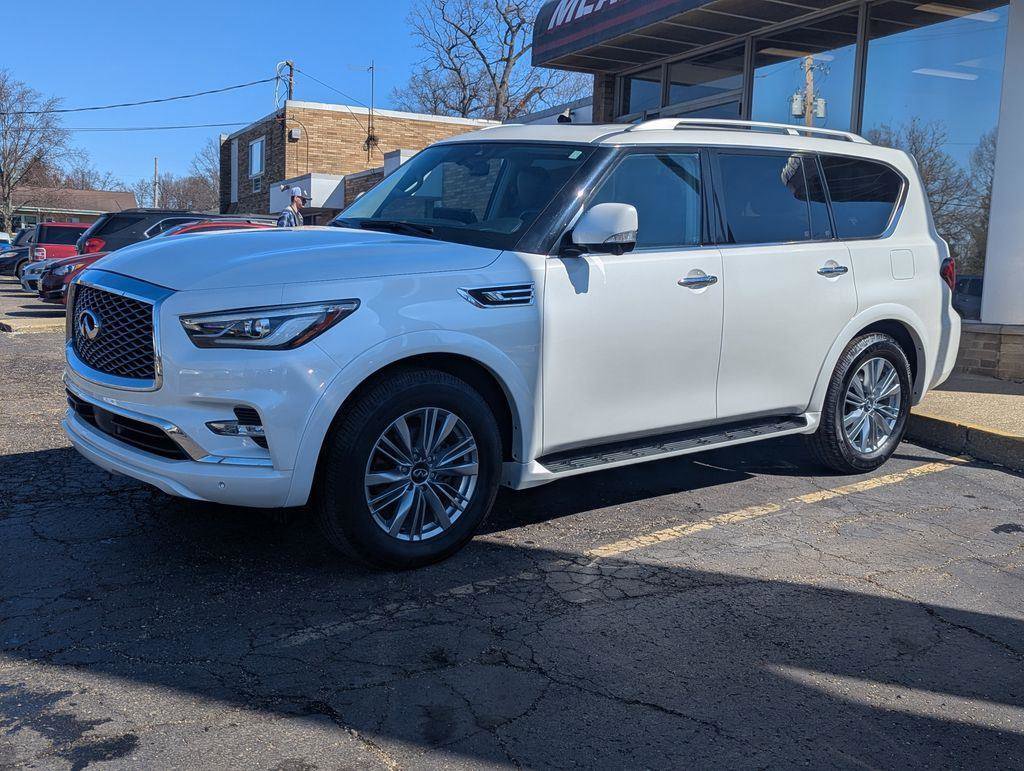 Used 2023 INFINITI QX80 Luxe w/ Cargo Package image 11