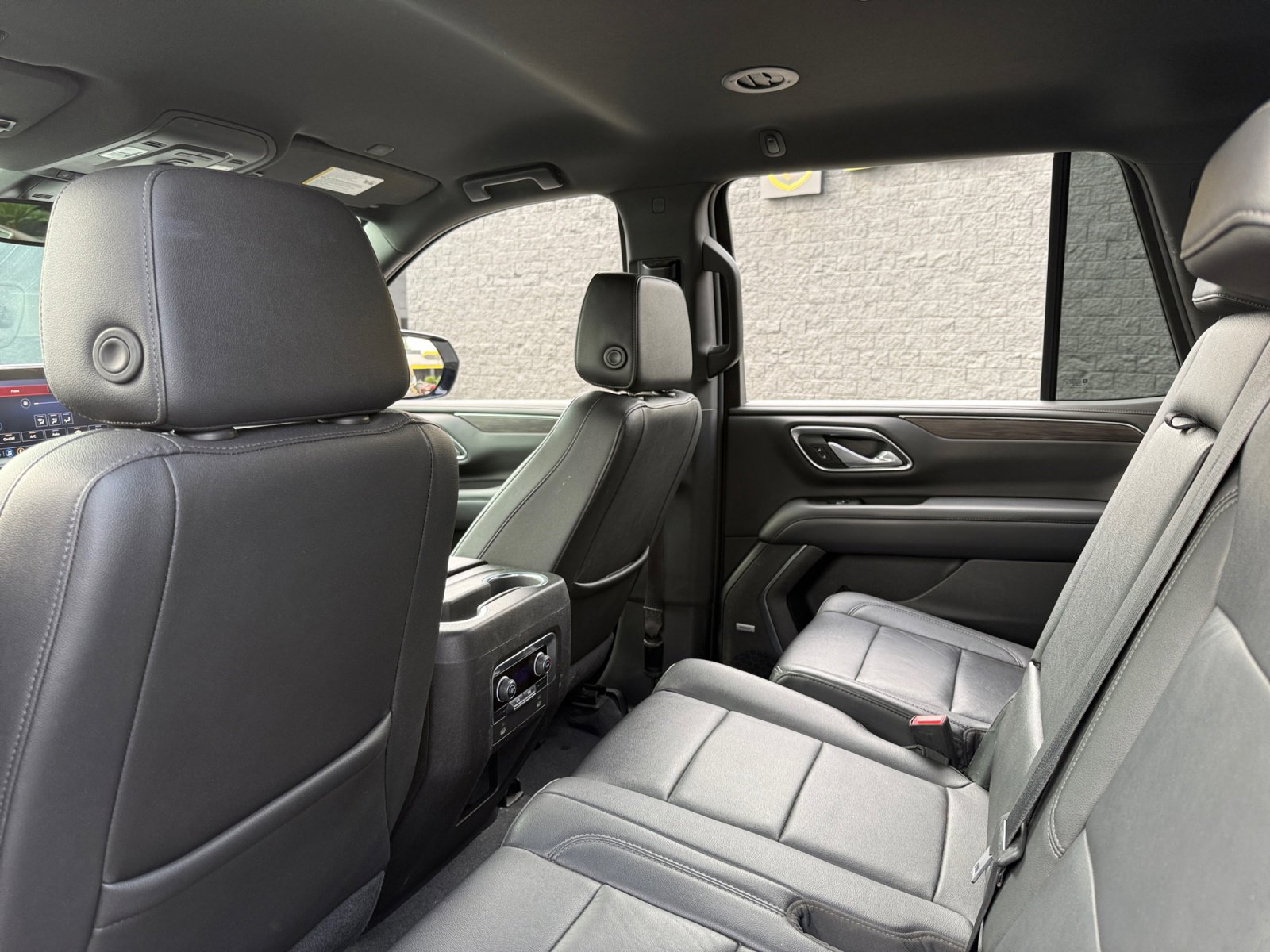 Used 2021 Chevrolet Tahoe LT image 16