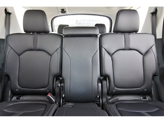 New 2025 Honda Pilot Touring image 15