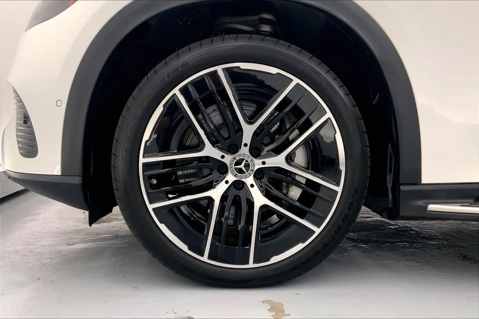 Certified 2023 Mercedes-Benz EQE 350+ 4MATIC SUV image 9
