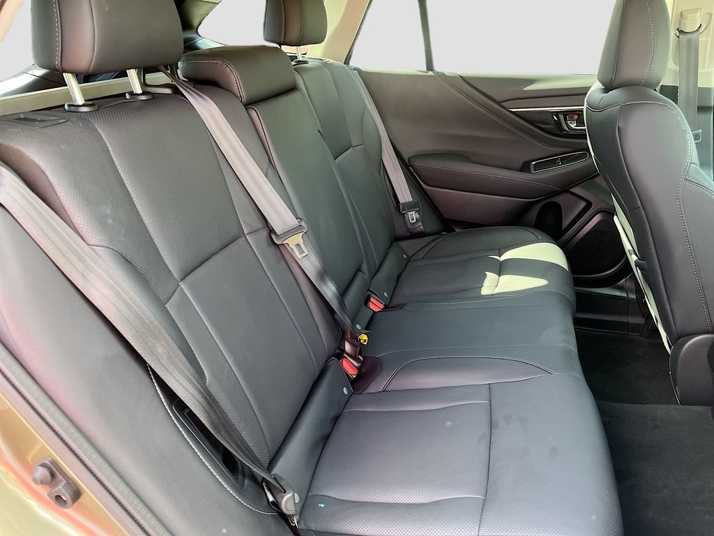 Used 2022 Subaru Outback Limited w/ Popular Package #2 AWD/4WD image 29