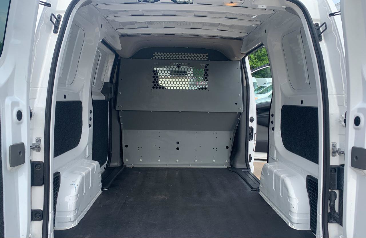 Used 2015 Nissan NV200 SV w/ Technology Package FWD image 27