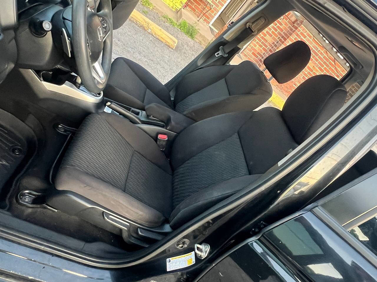 Used 2018 Honda Fit EX image 11