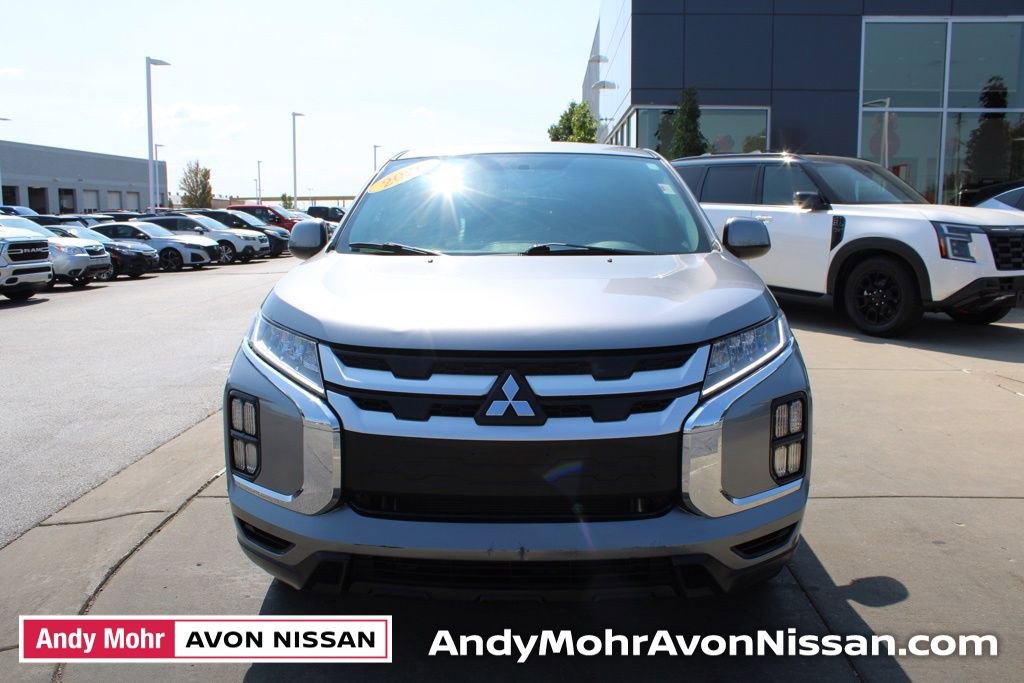 Used 2020 Mitsubishi Outlander Sport ES image 2