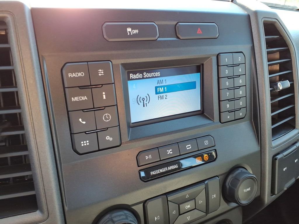 Used 2020 Ford F250 XL w/ Power Equipment Group image 27