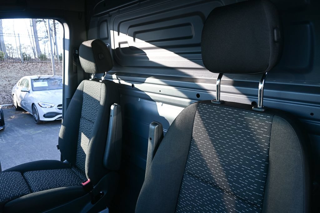 Used 2026 Mercedes-Benz Sprinter 3500 image 5