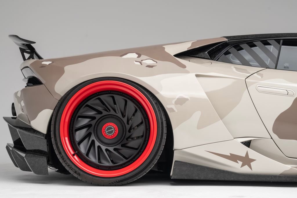 Used 2015 Lamborghini Huracan LP 610-4 image 10