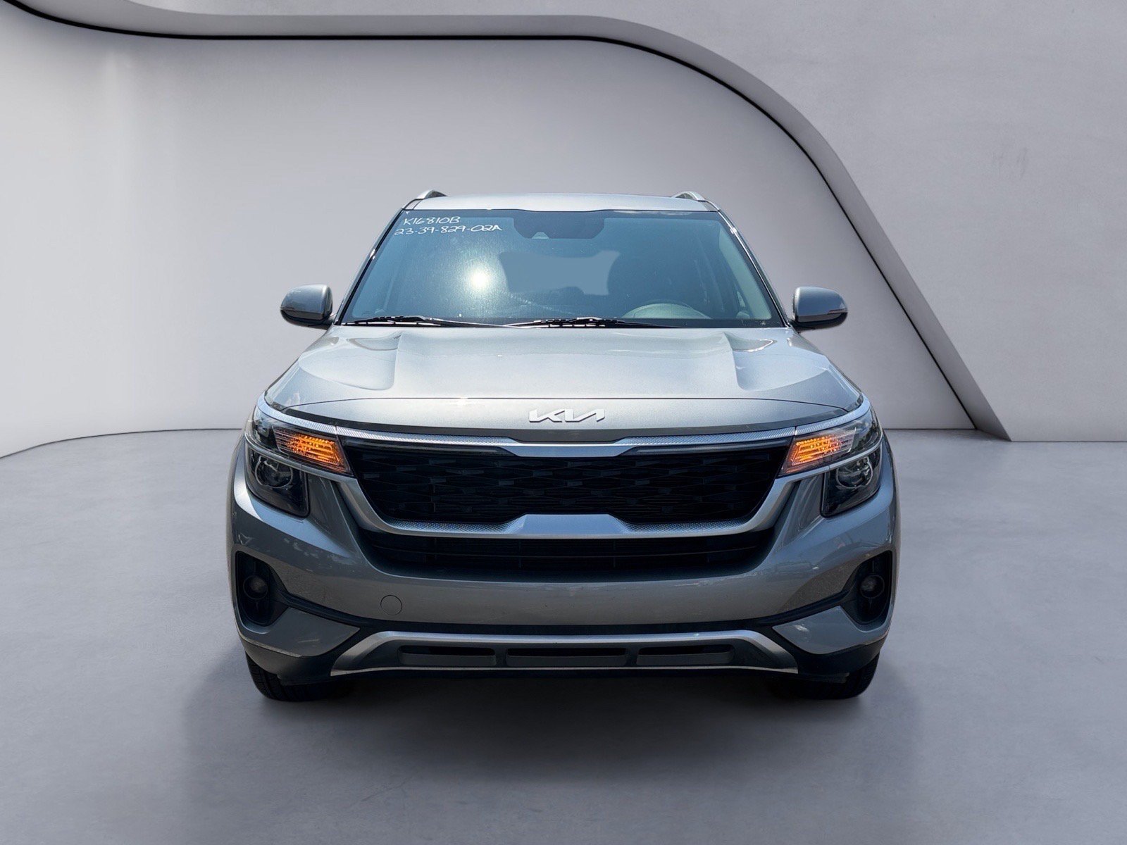 Used 2023 Kia Seltos S FWD image 8