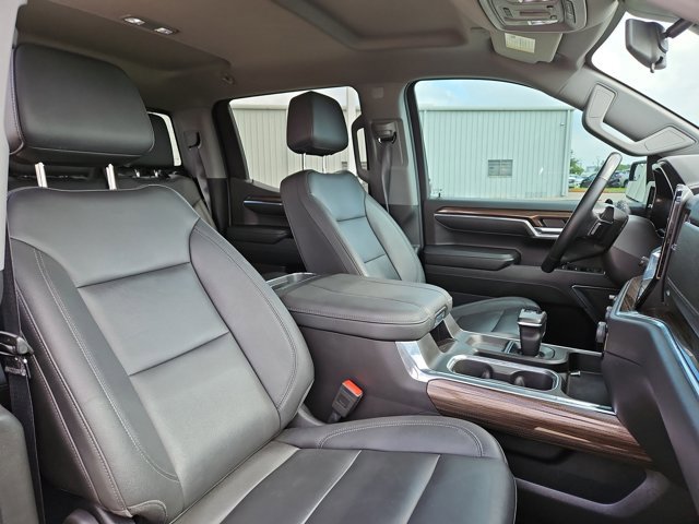 Used 2024 Chevrolet Silverado 1500 LT Trail Boss w/ Convenience Package II image 20